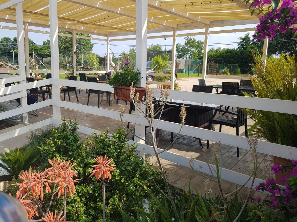 Un Passo Dal Mare - Guest House ลิโด ดิ ฟอนติ ภายนอก รูปภาพ
