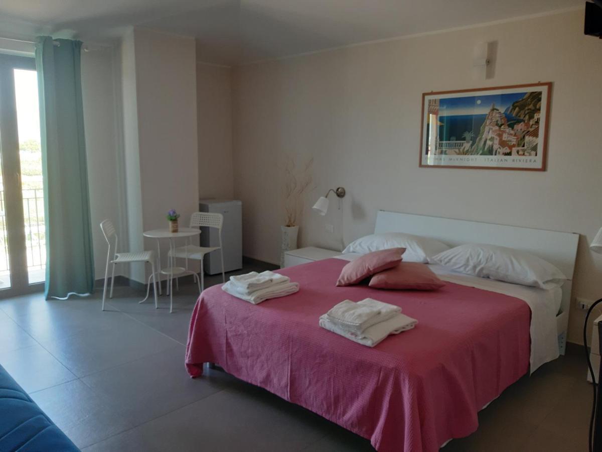 Un Passo Dal Mare - Guest House ลิโด ดิ ฟอนติ ภายนอก รูปภาพ